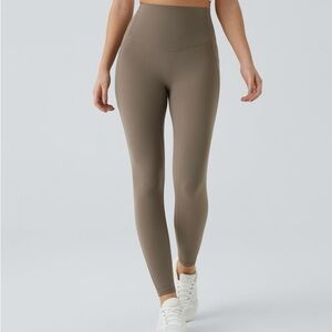 Halara UltraSculpt™ High Waisted Tummy Control Pocket Shaping Training Leggings